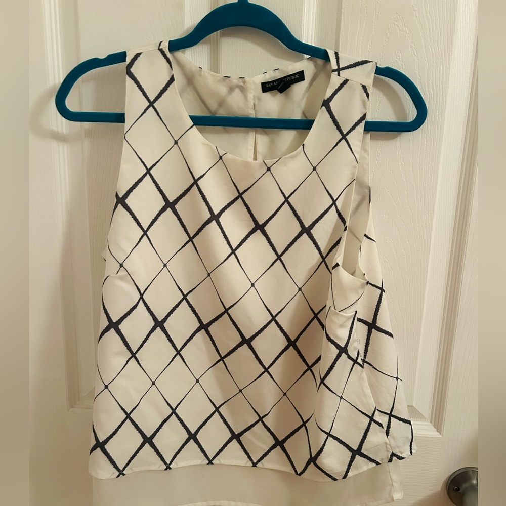 Banana republic sleeveless blouse